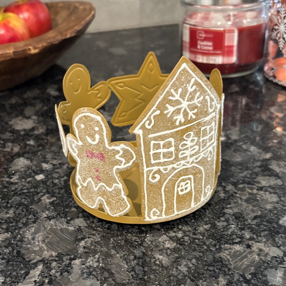 Gold Gingerbread Holiday Decorative Crown - Home Holiday